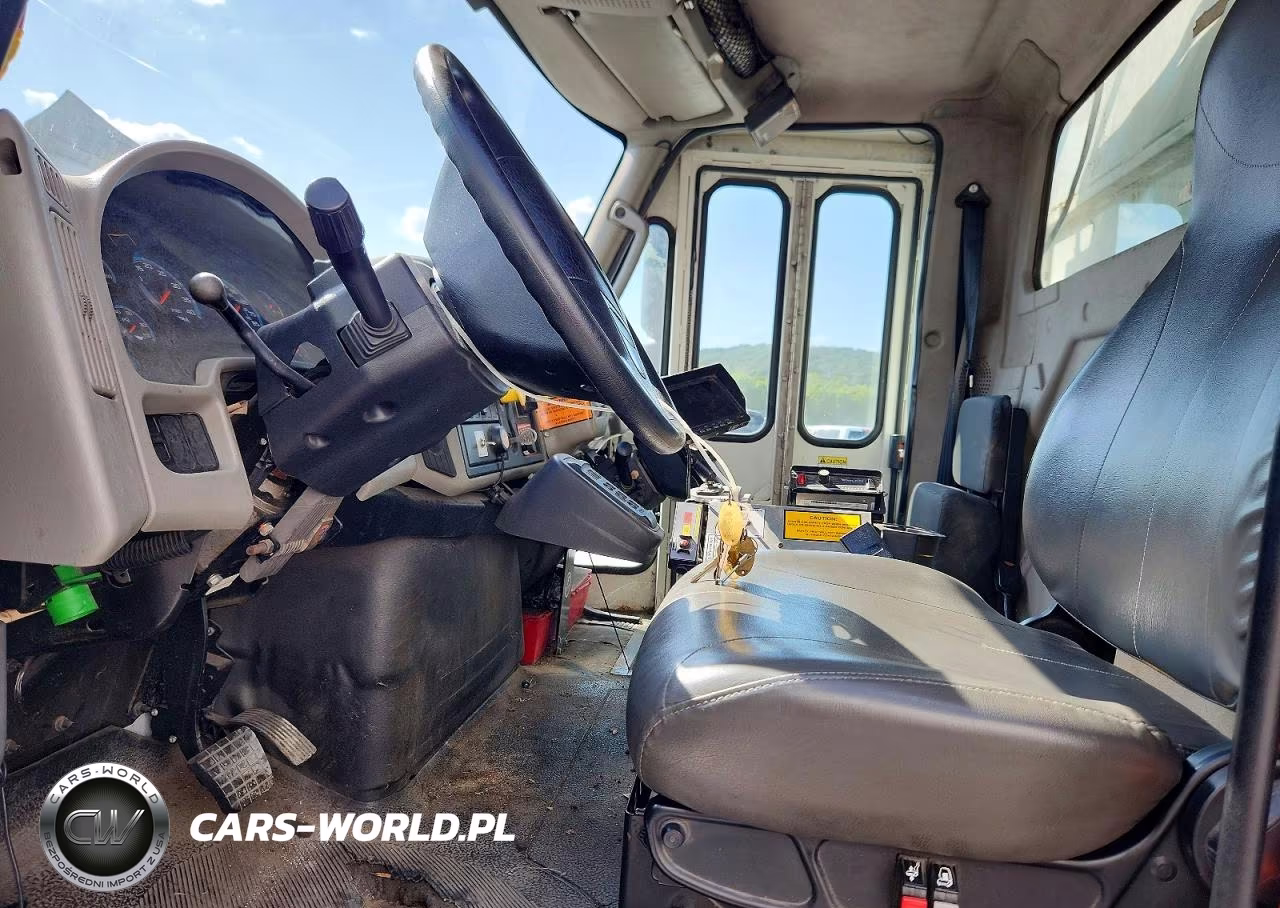 2019 International 7300 Recycling Truck VIN:3HAZZMMN9KL684543 - 7