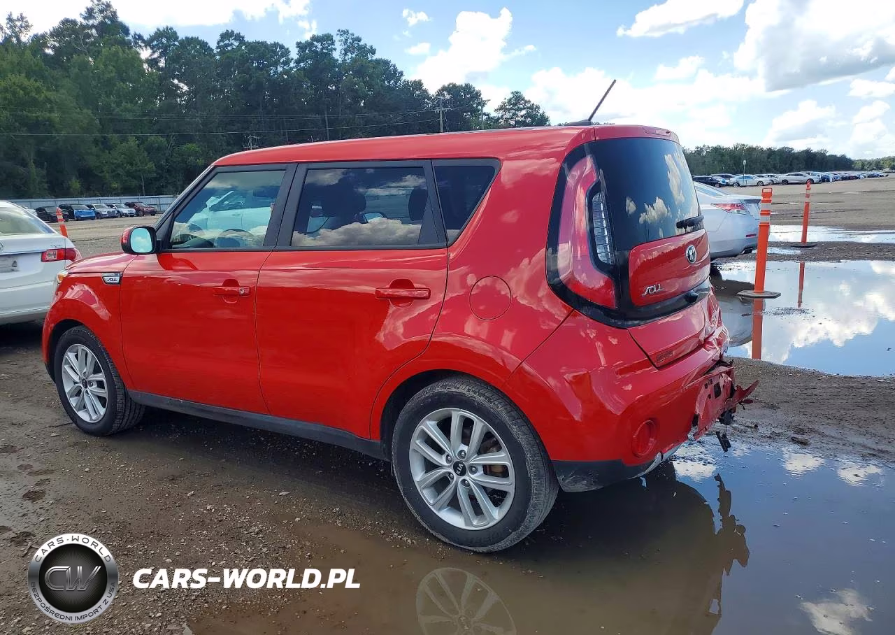 2019 Kia Soul + VIN:KNDJP3A5XK7690121 - 2