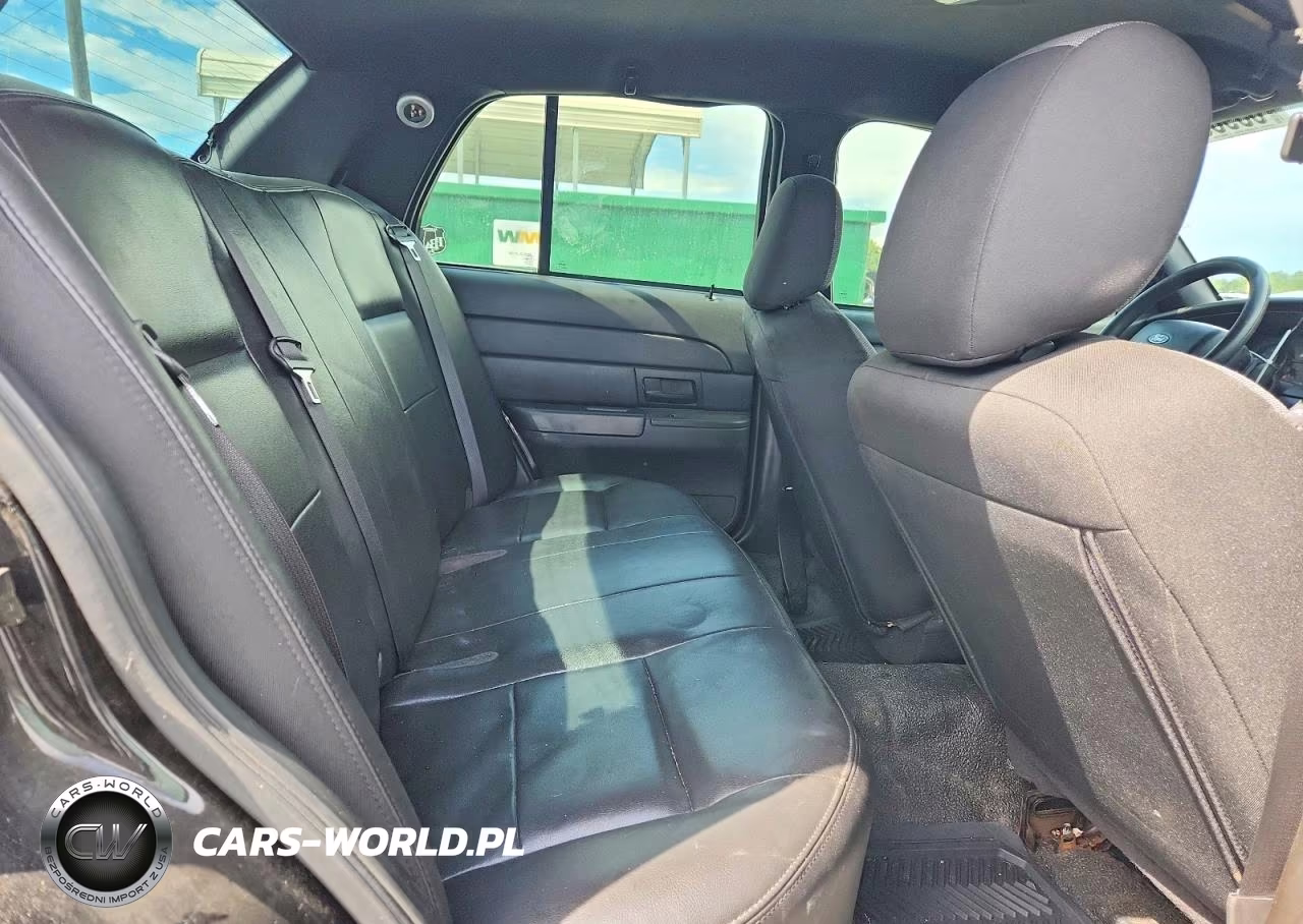 2011 Ford Crown Victoria Police Interceptor VIN:2FABP7BV7BX152454 - 10