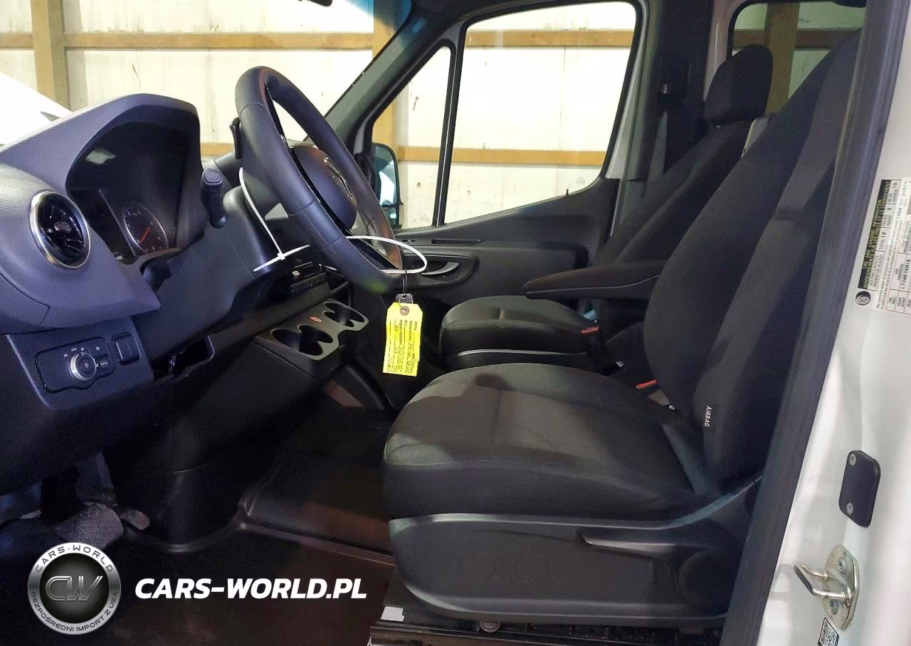 2026 Mercedes-Benz Sprinter 2500 VIN:W1Z4KFHYXTT604352 - 7