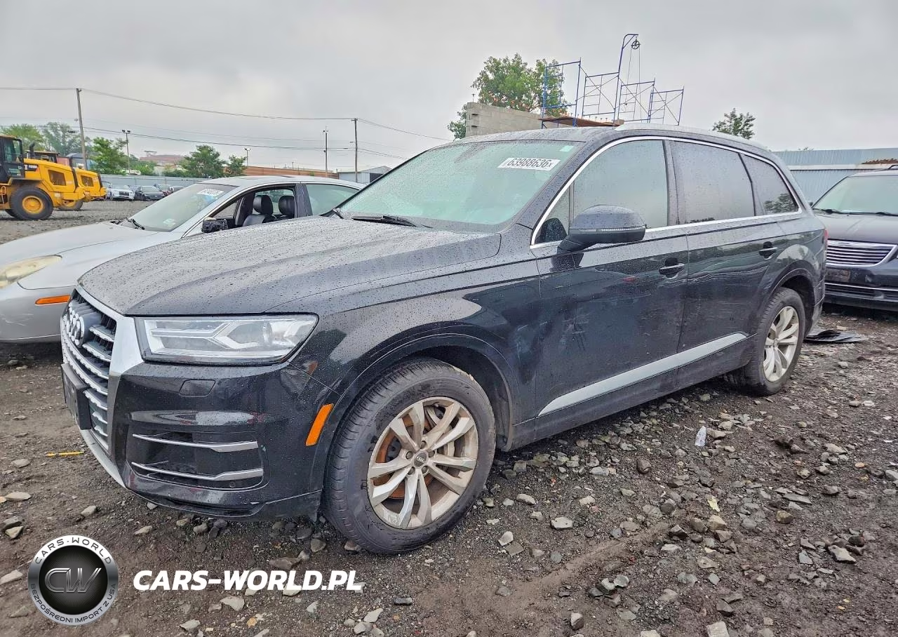 2017 Audi Q7 Premium VIN:WA1AHAF72HD044586 - 1