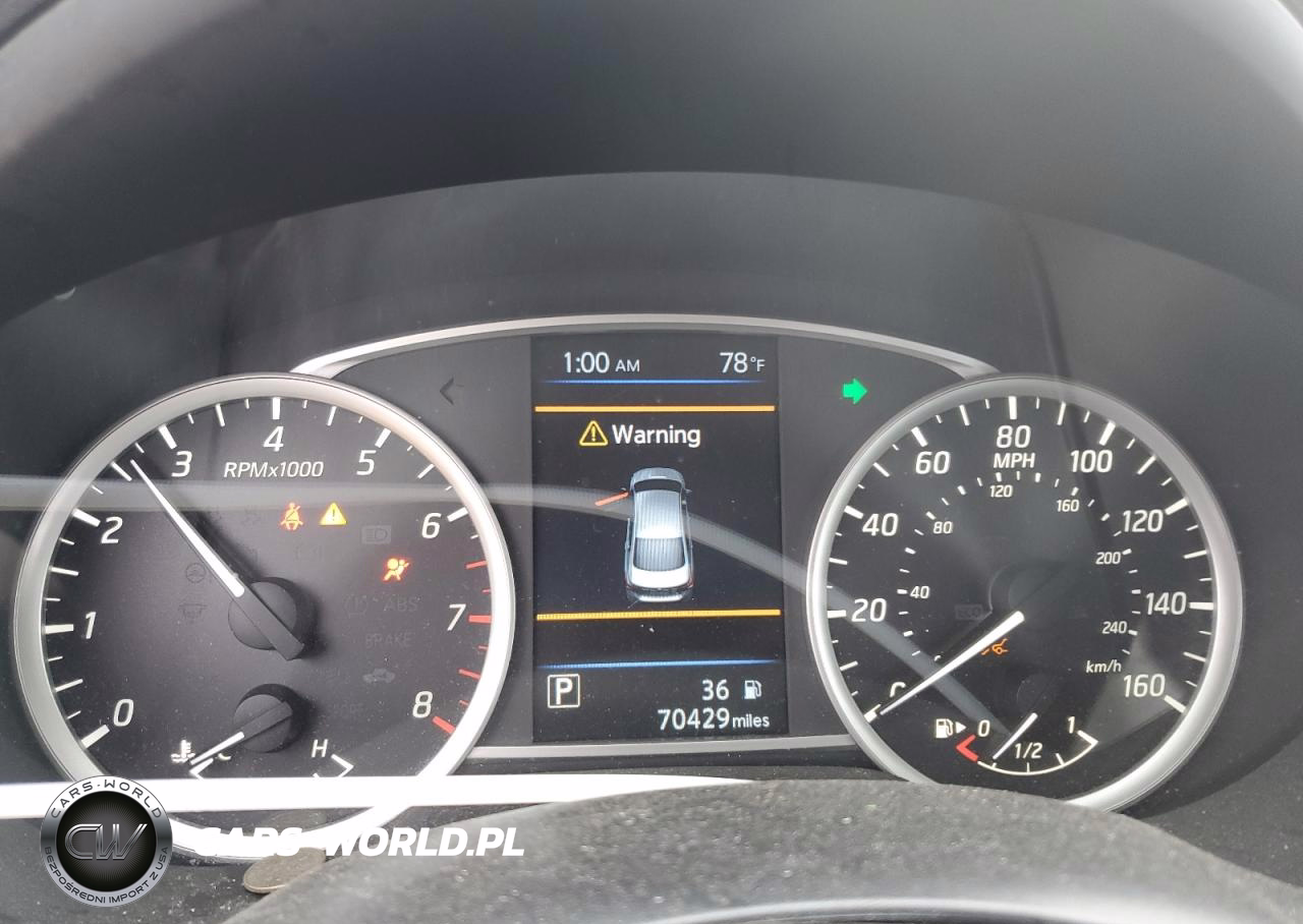 2019 Nissan Sentra S VIN:3N1AB7AP5KY247965 - 9