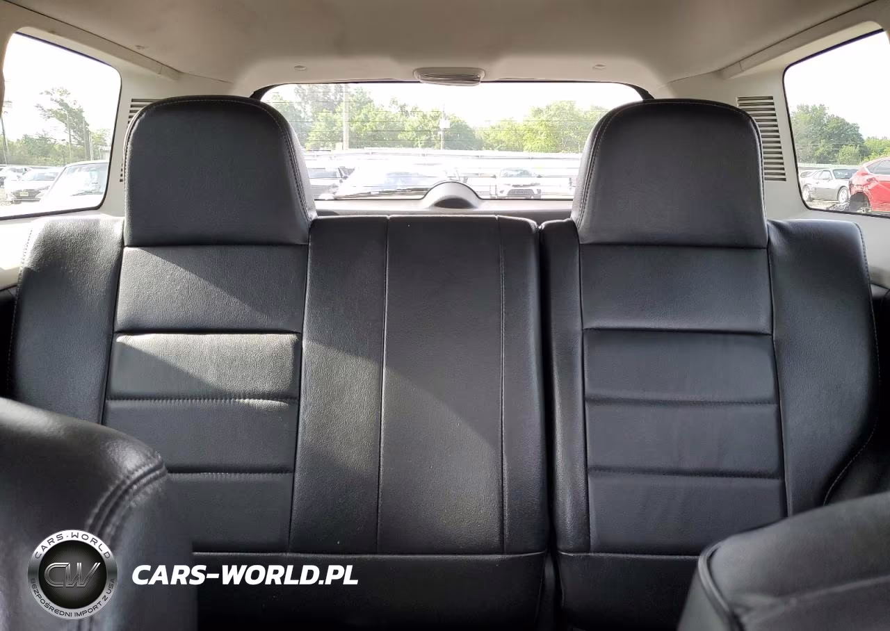 2011 Jeep Patriot Latitude VIN:1J4NF4GB1BD207571 - 10