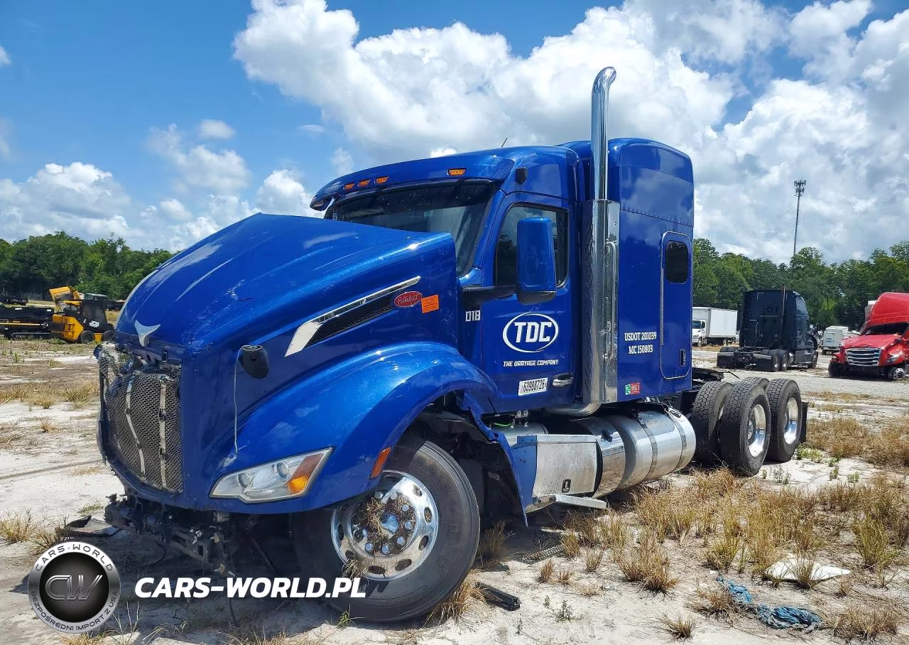 2023 Peterbilt 579 Semi Truck VIN:1XPBD49XXPD830166 - 1