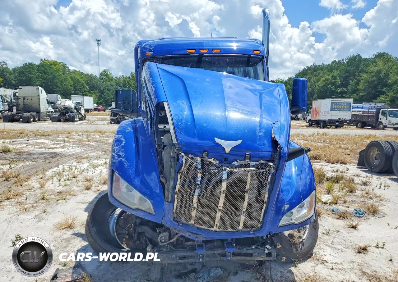 2023 Peterbilt 579 Semi Truck VIN:1XPBD49XXPD830166 - 5