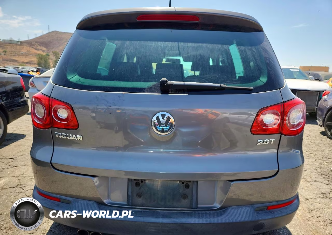 2010 Volkswagen Tiguan S VIN:WVGAV9AX6AW518792 - 6