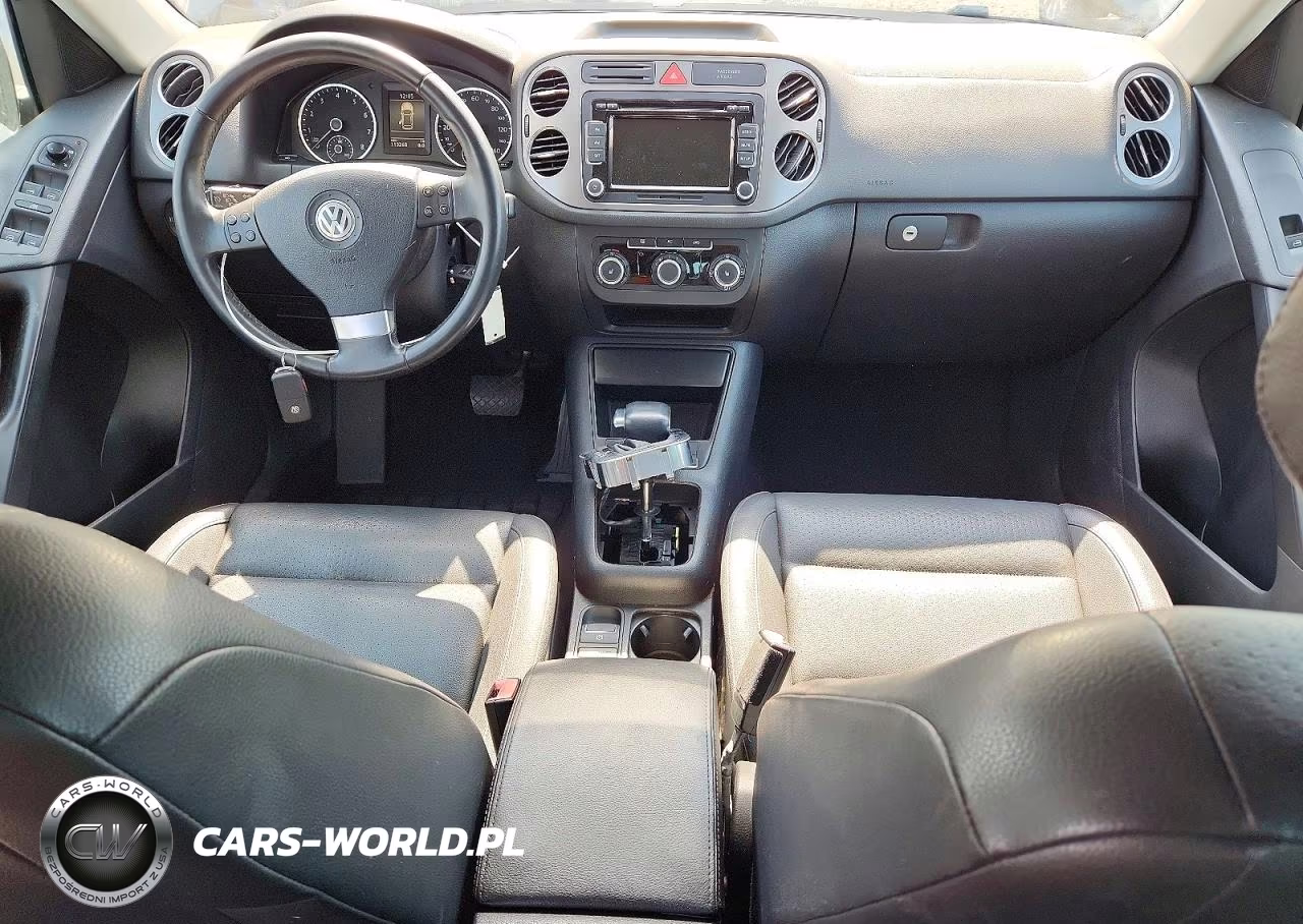 2010 Volkswagen Tiguan S VIN:WVGAV9AX6AW518792 - 8
