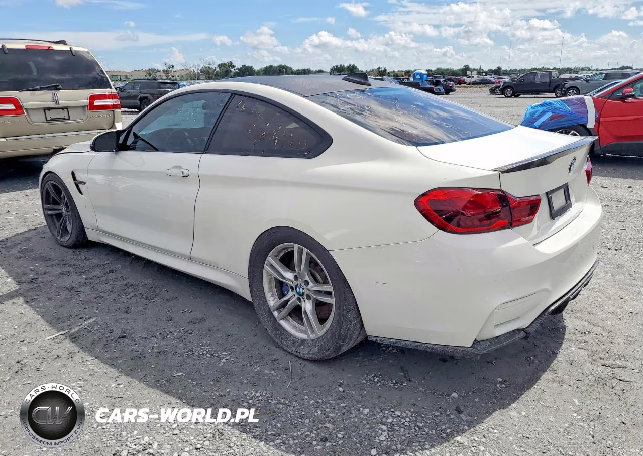 2015 BMW M4 VIN:WBS3R9C59FK333107 - 2