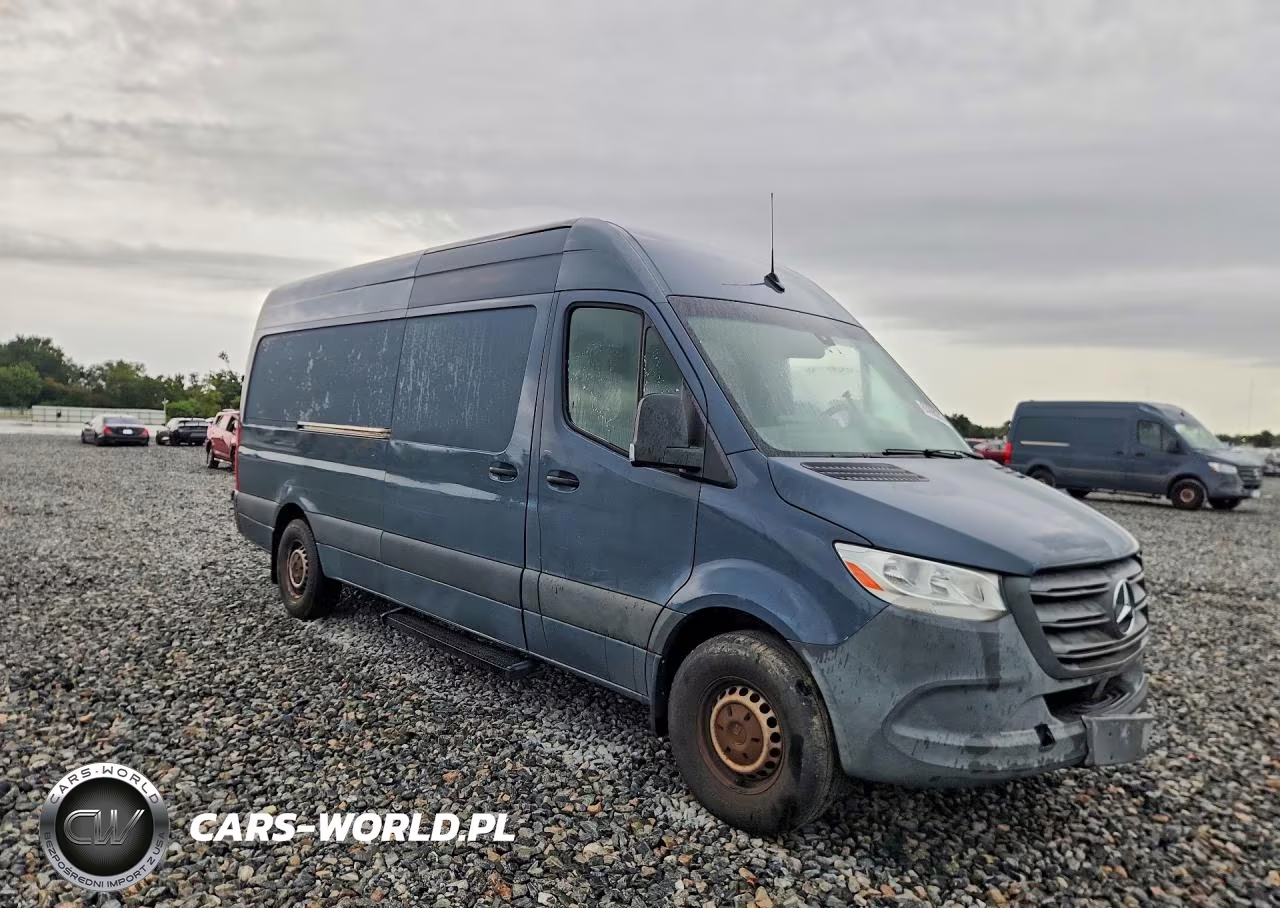 2019 Mercedes-Benz Sprinter 2500-3500 VIN:WD4PF1CD0KP133049 - 4