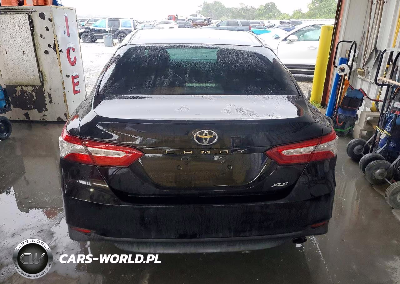 2018 Toyota Camry Xle VIN:4T1B11HK5JU112607 - 6
