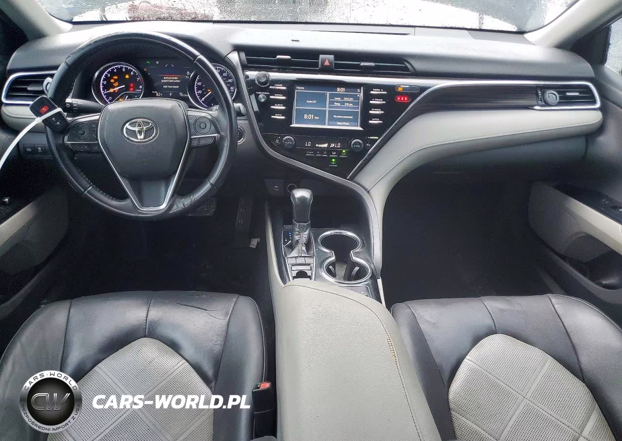 2018 Toyota Camry Xle VIN:4T1B11HK5JU112607 - 8