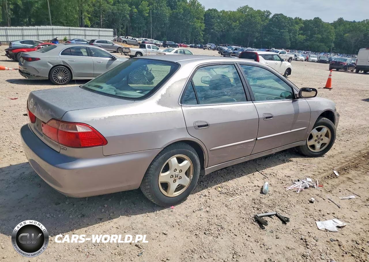 2000 Honda Accord Ex VIN:1HGCG1650YA021066 - 3