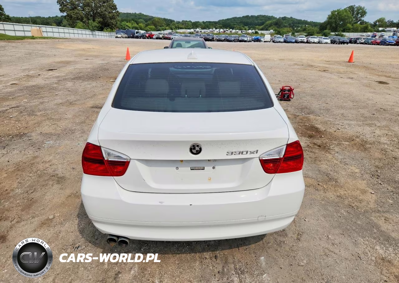 2006 BMW 330 Xi VIN:WBAVD335X6KV62288 - 6