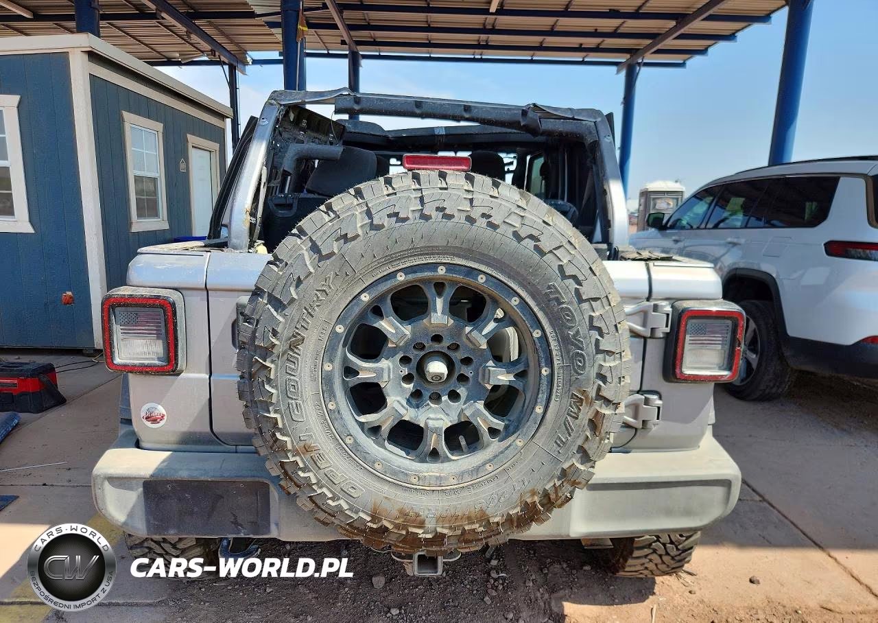 2018 Jeep Wrangler Unlimited Sport VIN:1C4HJXDN6JW142415 - 6