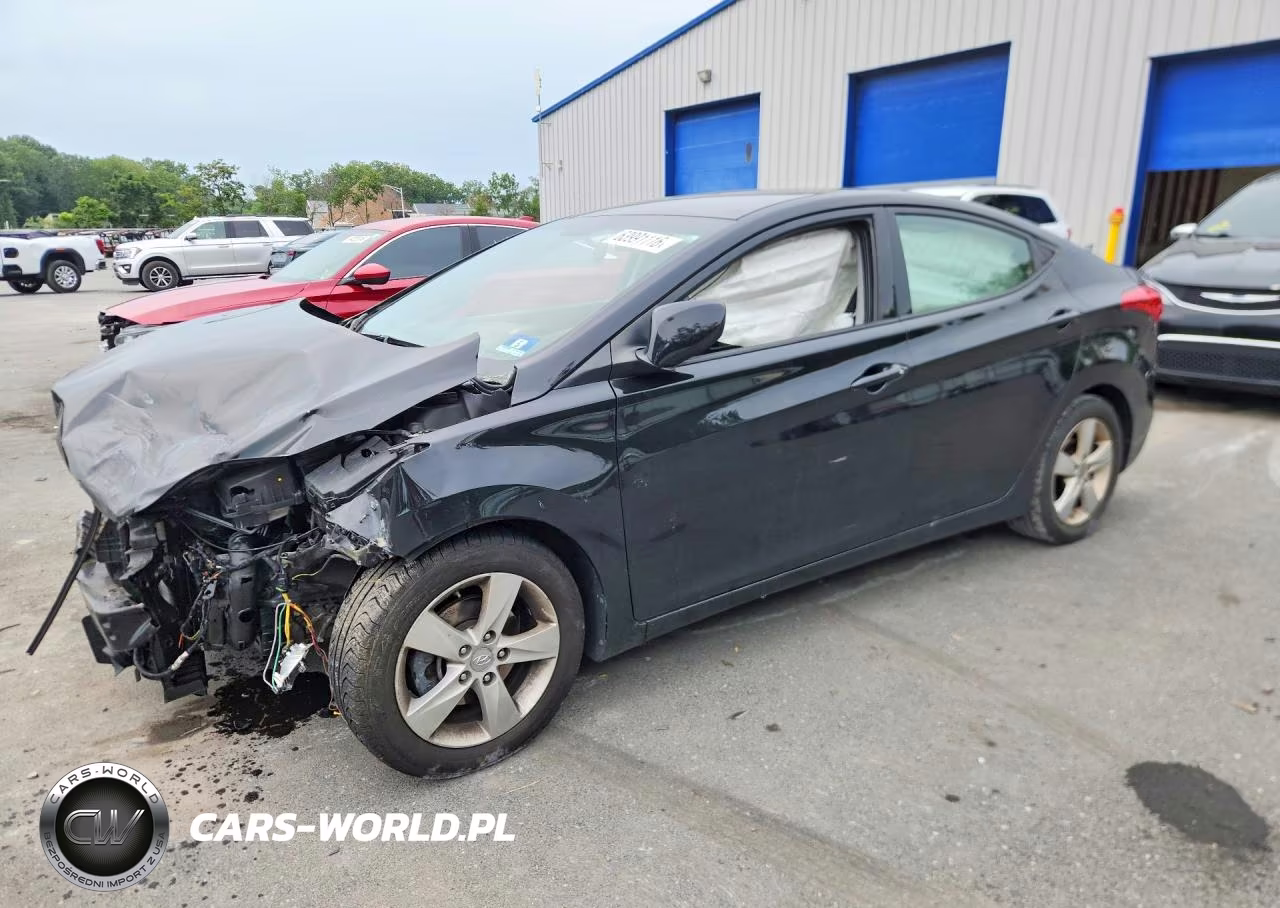 2013 Hyundai Elantra Gls