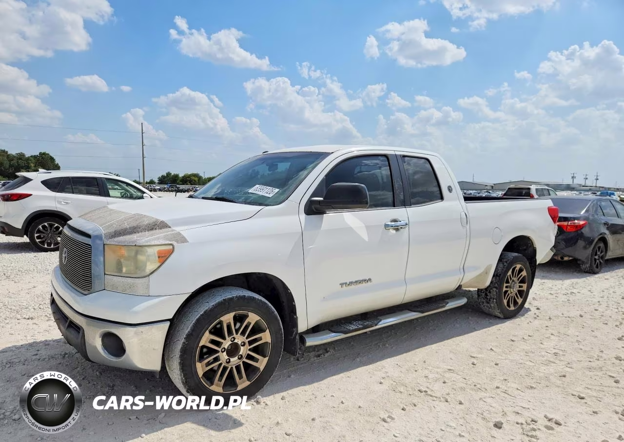 2013 Toyota Tundra Double Cab Sr5
