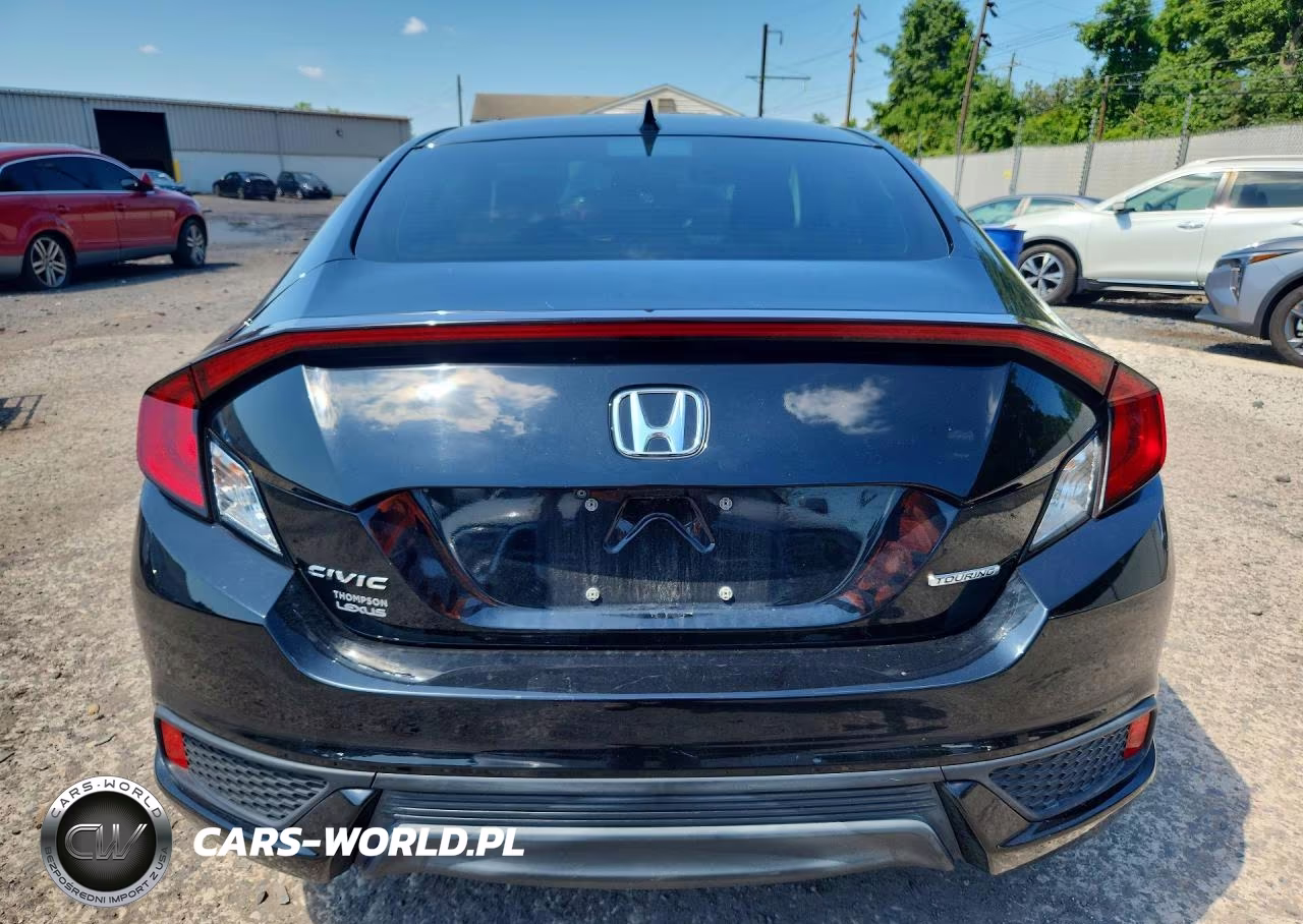 2018 Honda Civic Touring VIN:2HGFC3B93JH356018 - 6