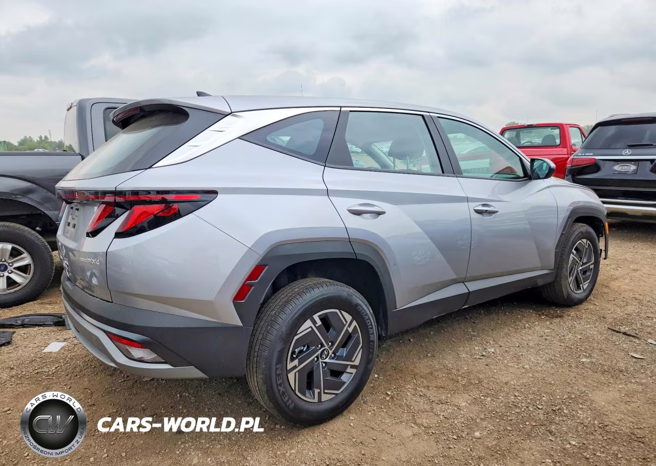2026 Hyundai Tucson Blue Se VIN:KM8JADD11TU462572 - 3
