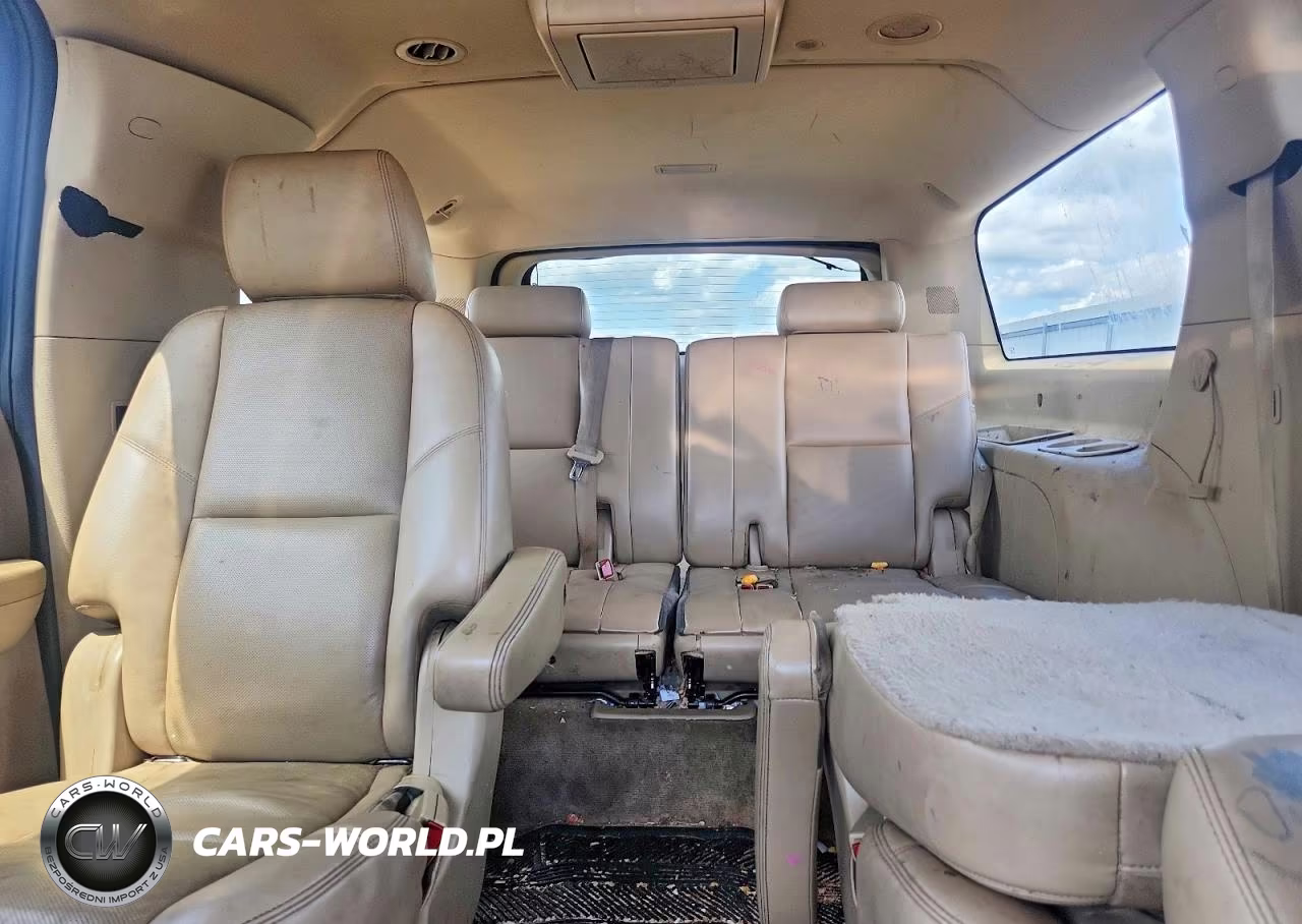 2011 Chevrolet Suburban K1500 Ltz VIN:1GNSKKE33BR377171 - 10