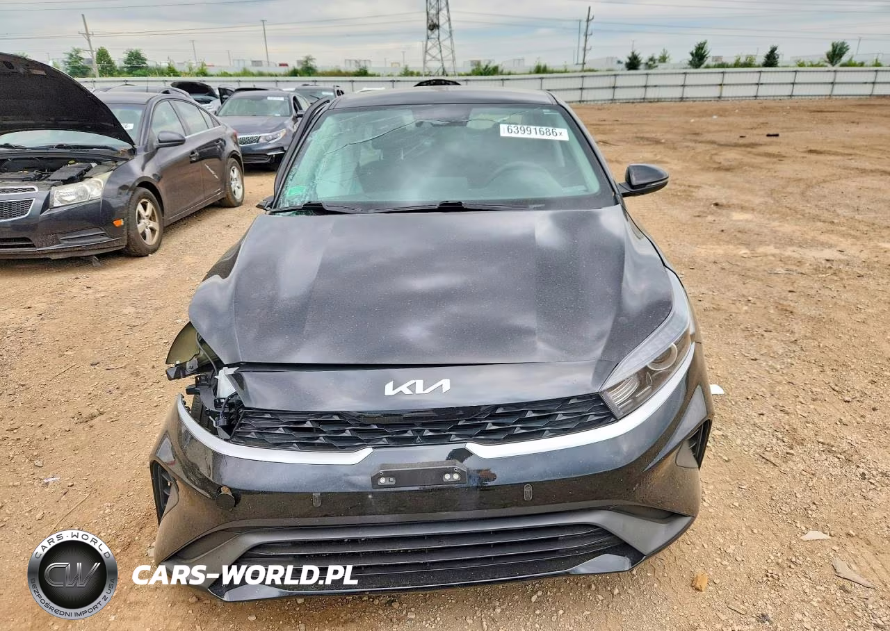 2024 Kia Forte Lxs VIN:3KPF24AD4RE840784 - 5