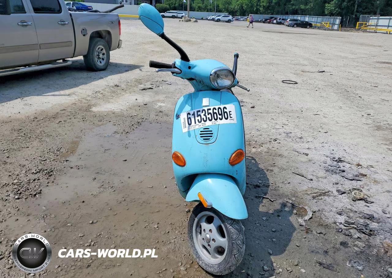 2002 Vespa C161C VIN:ZAPC16C1225004928 - 2