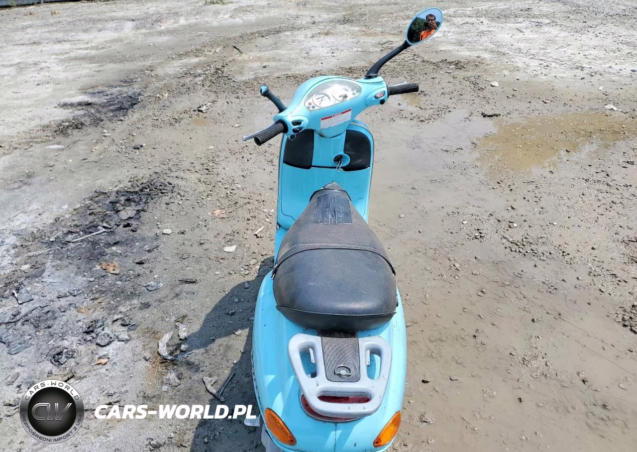 2002 Vespa C161C VIN:ZAPC16C1225004928 - 6