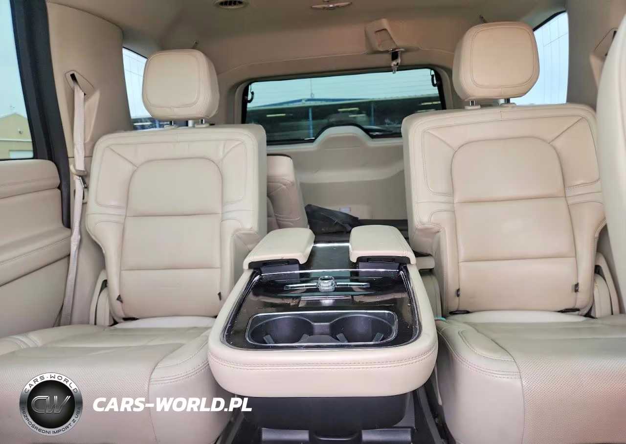 2020 Lincoln Navigator Reserve VIN:5LMJJ2LT3LEL02286 - 10