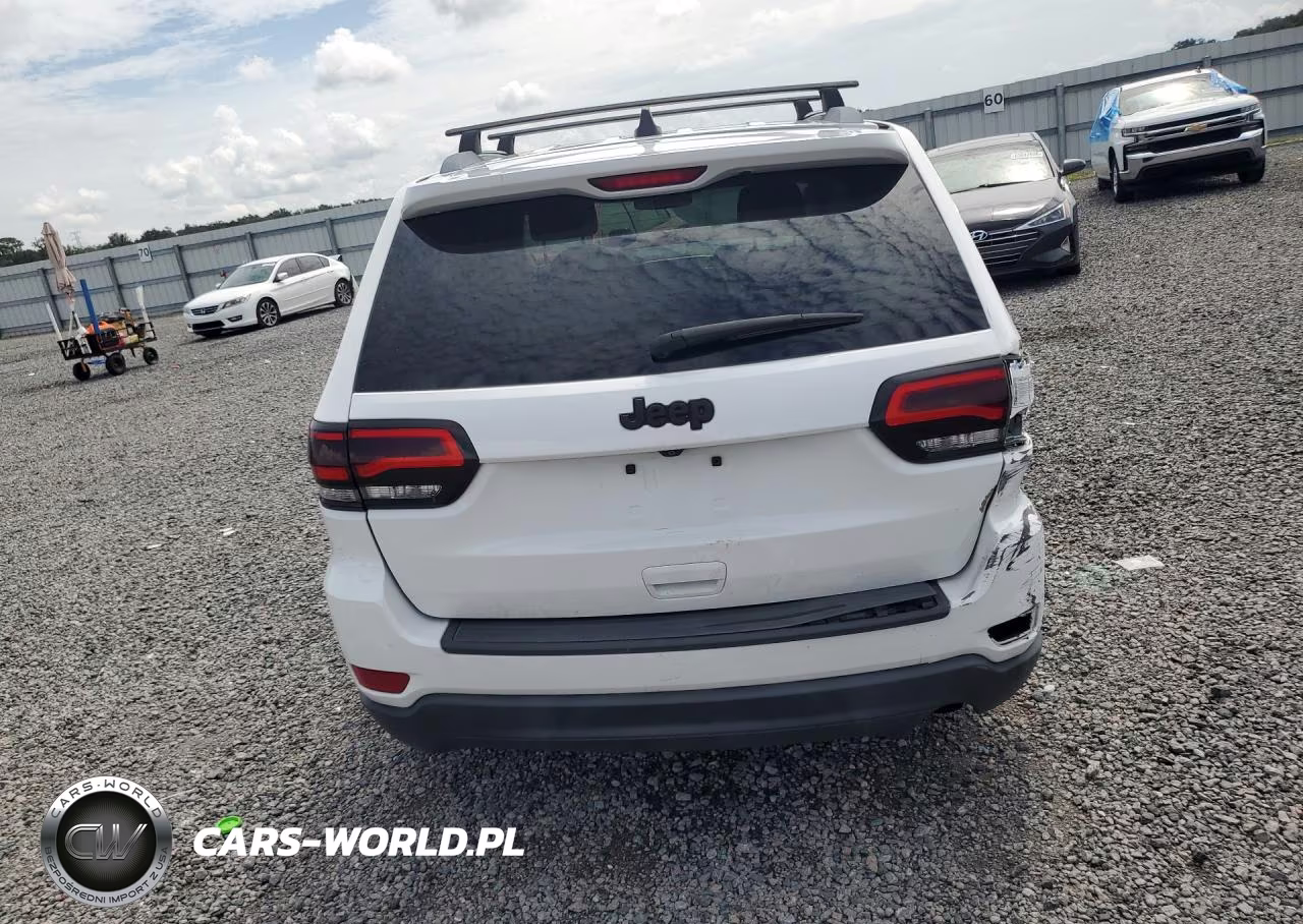 2016 Jeep Grand Cherokee Laredo VIN:1C4RJEAG6GC351498 - 6