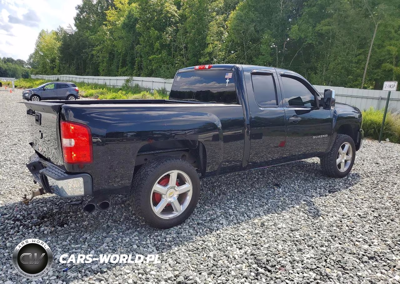 2011 Chevrolet Silverado K1500 Lt VIN:1GCRKSE31BZ450237 - 3