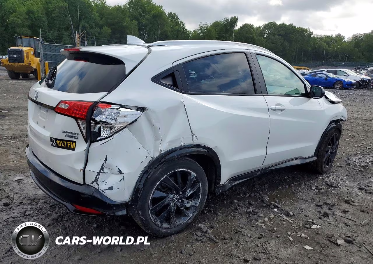 2021 Honda Hr-V Sport VIN:3CZRU6H15MM748025 - 3