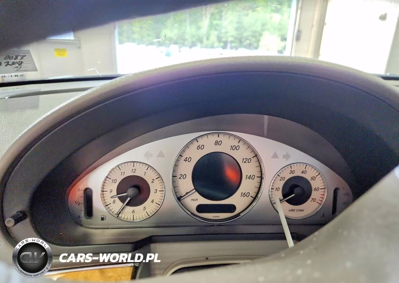2008 Mercedes-Benz E 350 4Matic VIN:WDBUF87X08B240083 - 9