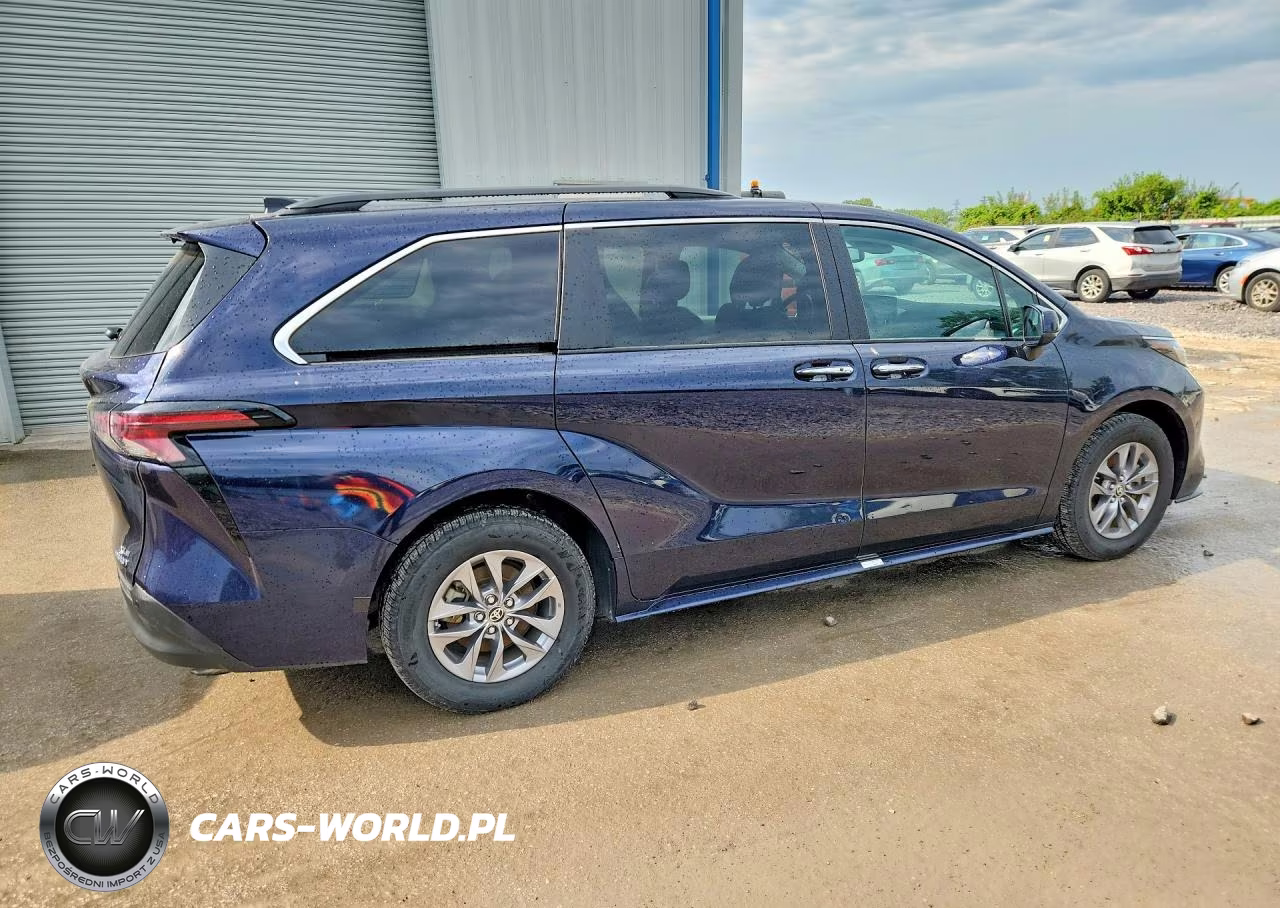 2024 Toyota Sienna Xle VIN:5TDYRKEC6RS206070 - 3