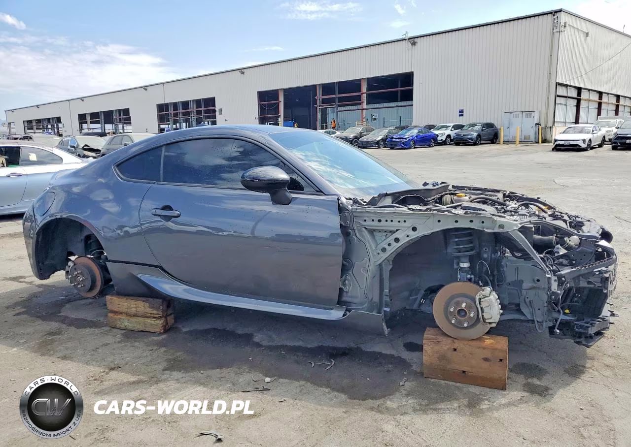 2022 Toyota Gr86 Base VIN:JF1ZNBC17N8754763 - 4