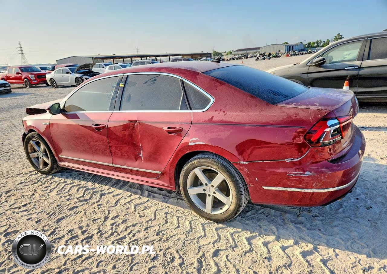 2017 Volkswagen Passat R-Line VIN:1VWDT7A32HC072920 - 2