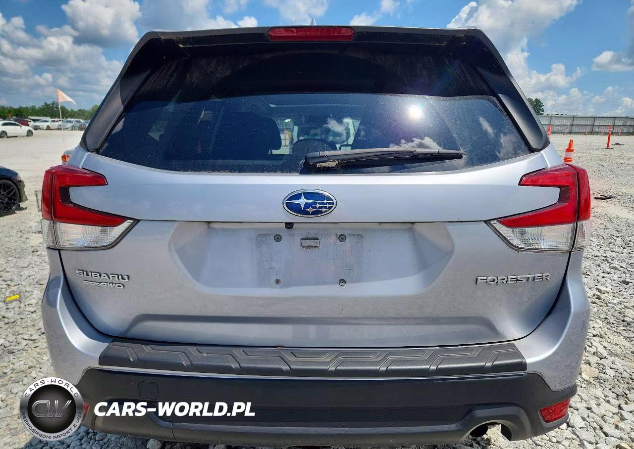 2019 Subaru Forester Premium VIN:JF2SKAEC5KH525041 - 6