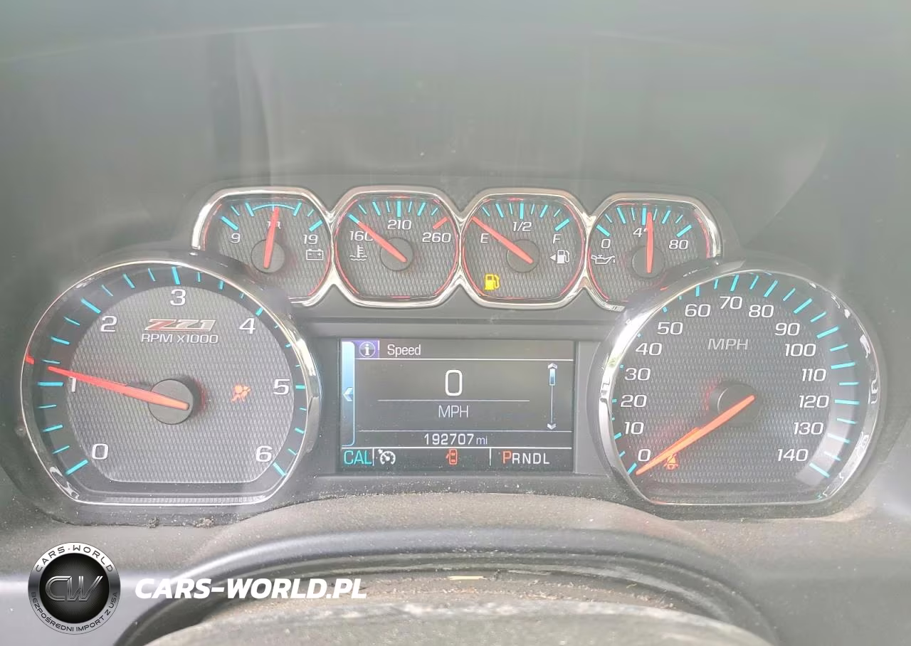 2018 Chevrolet Silverado K1500 Lt VIN:1GCVKREC7JZ210714 - 9