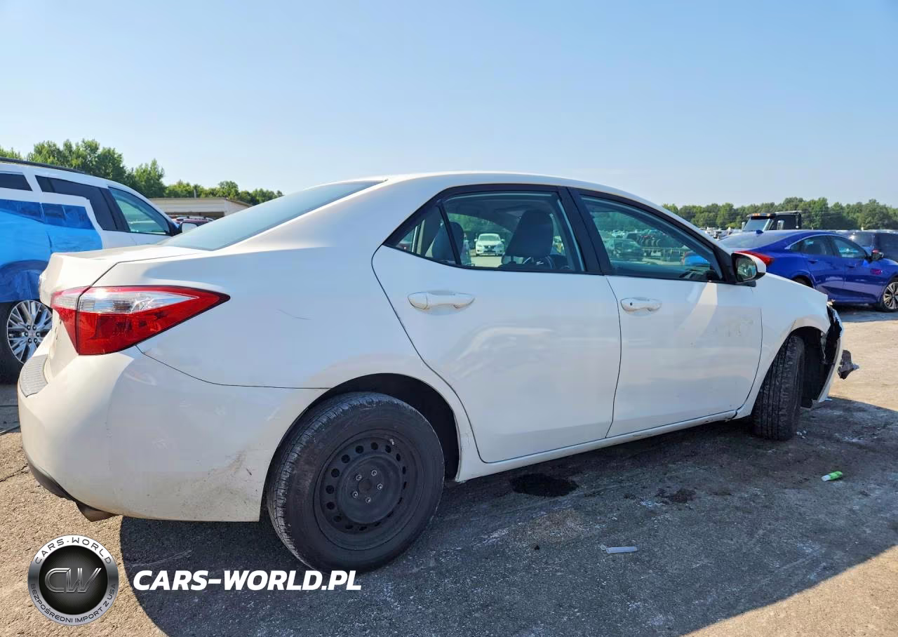 2016 Toyota Corolla L VIN:5YFBURHE2GP567814 - 3