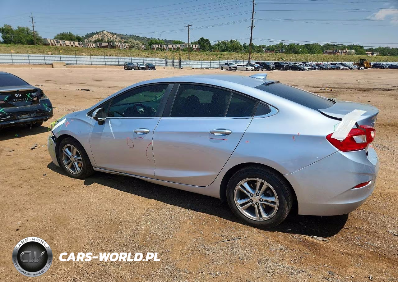 2017 Chevrolet Cruze Lt VIN:1G1BE5SM2H7124869 - 2