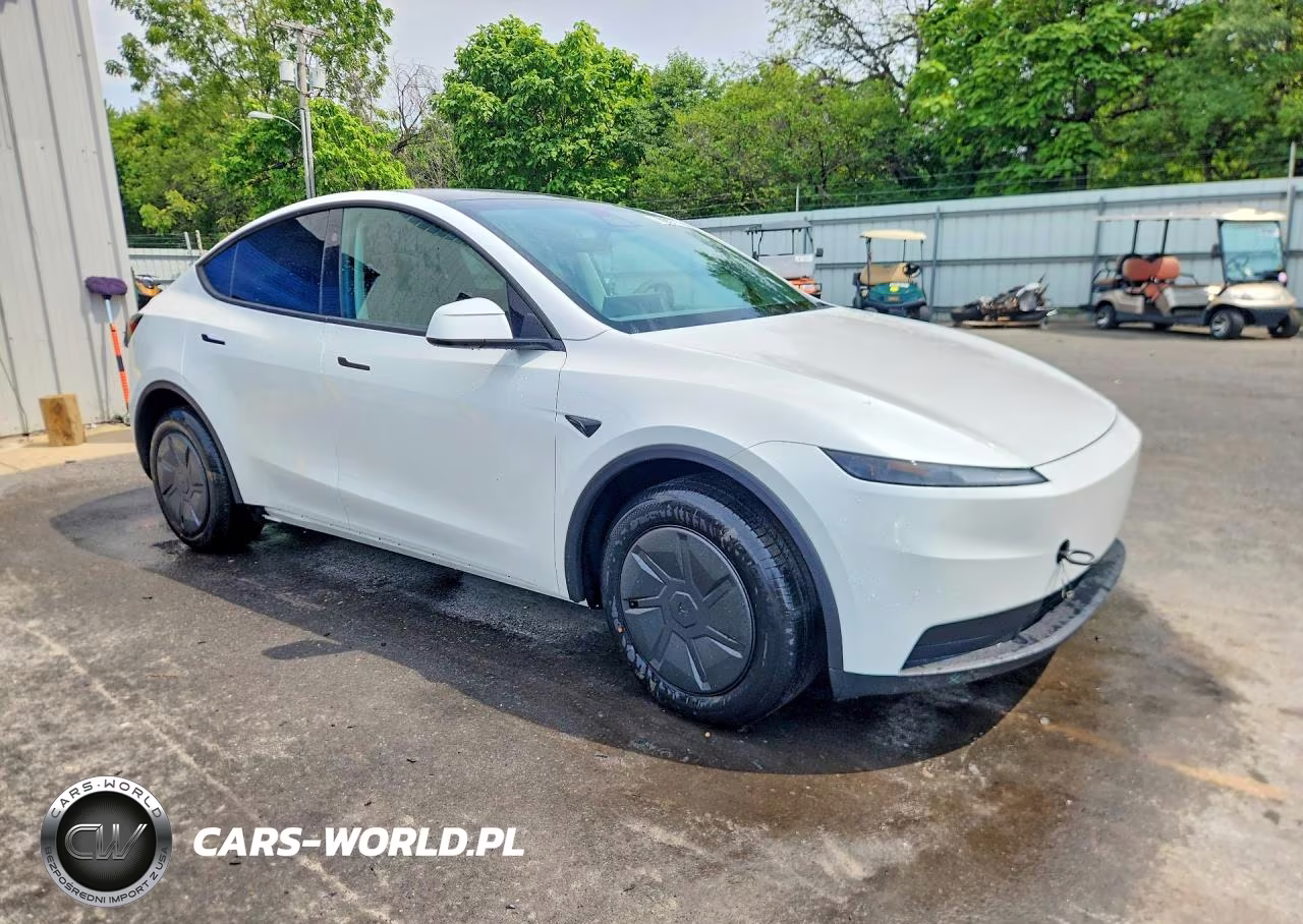 2026 Tesla Model Y VIN:7SAYGDED8TA690698 - 4