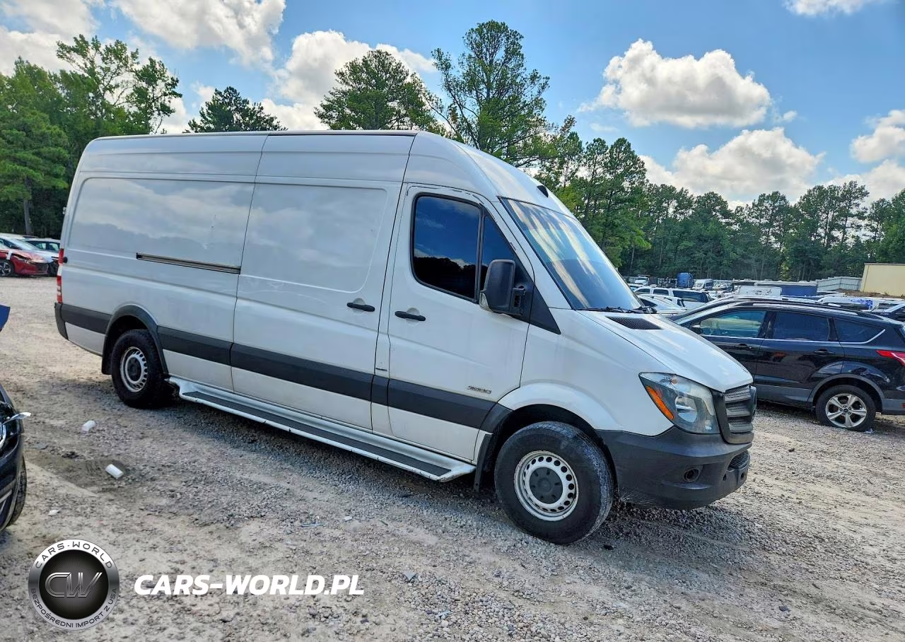2015 Mercedes-Benz Sprinter 2500 VIN:WD3PE8CC4FP148067 - 4