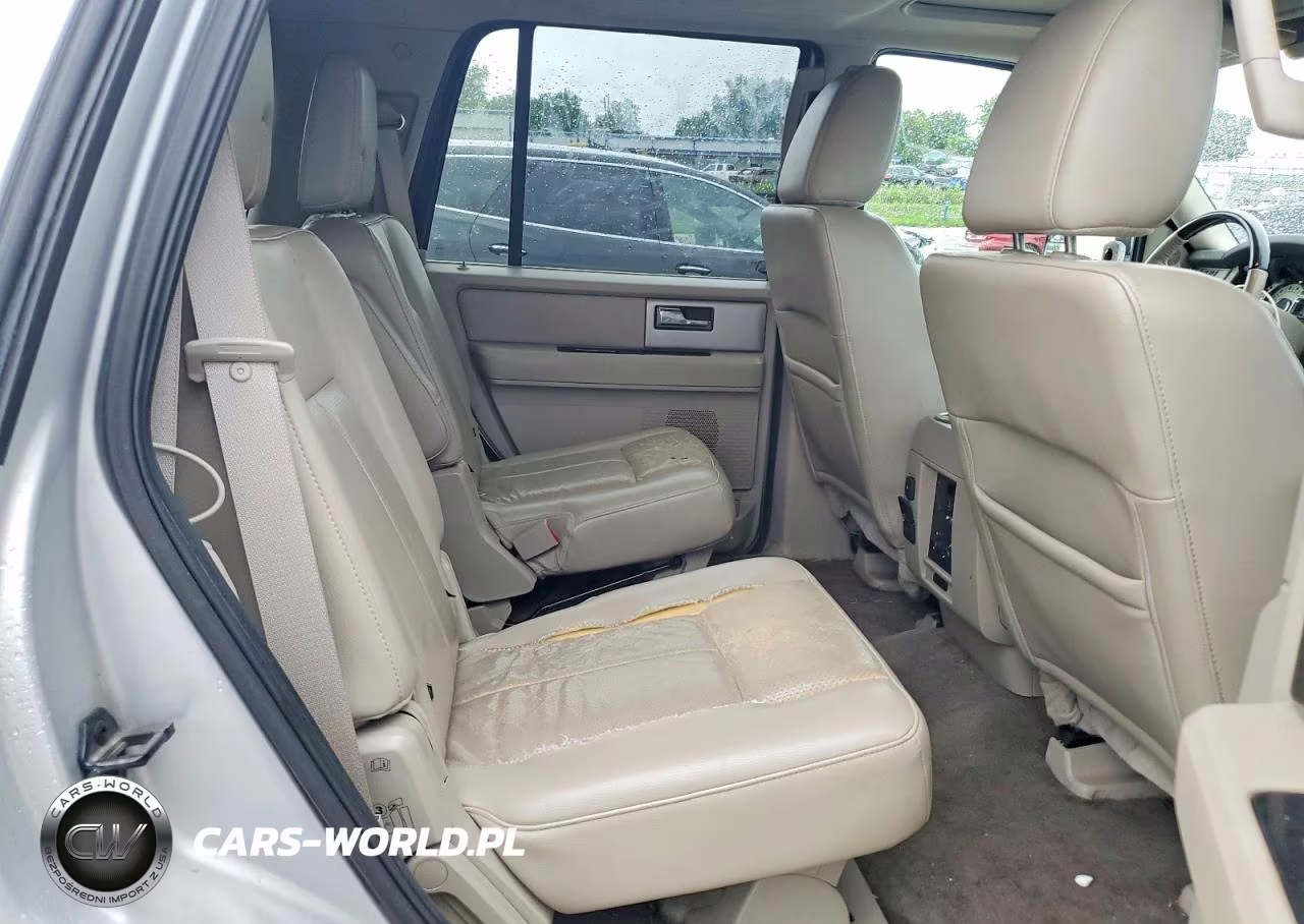 2014 Ford Expedition Limited VIN:1FMJU1K50EEF12256 - 10