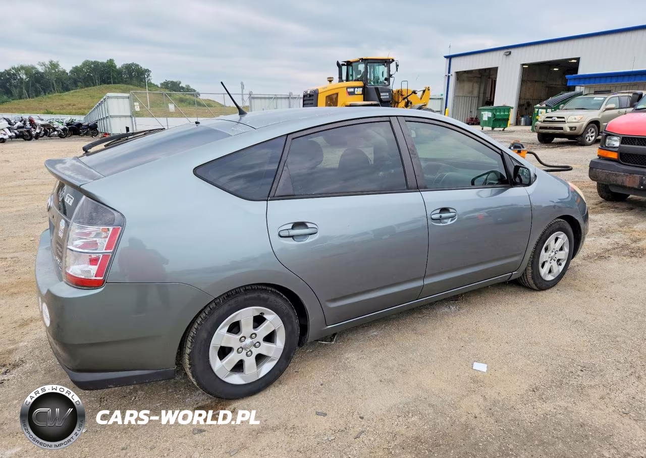 2004 Toyota Prius Base VIN:JTDKB20U940088733 - 3