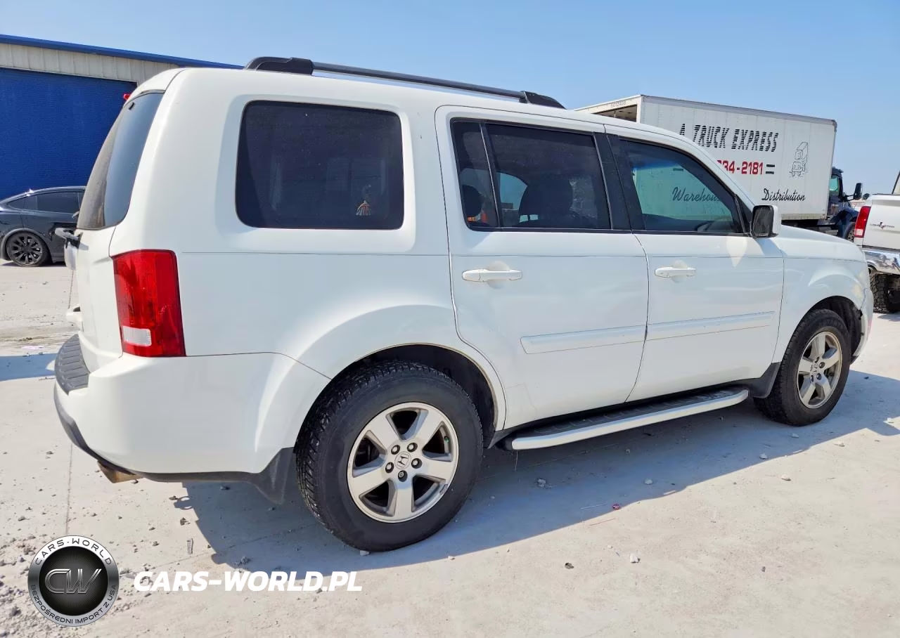 2011 Honda Pilot Exln VIN:5FNYF3H7XBB040420 - 3