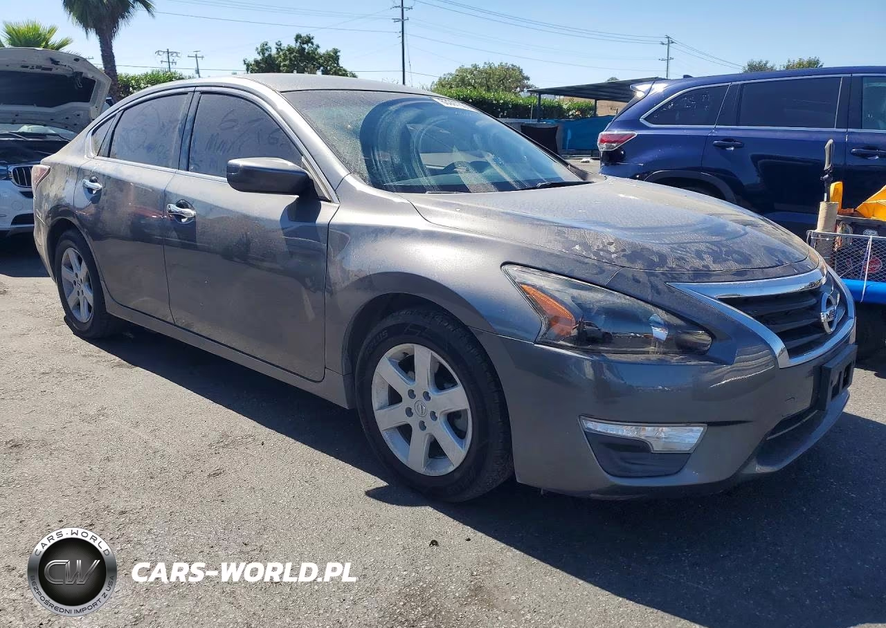 2015 Nissan Altima 2.5 S VIN:1N4AL3AP1FN883858 - 4