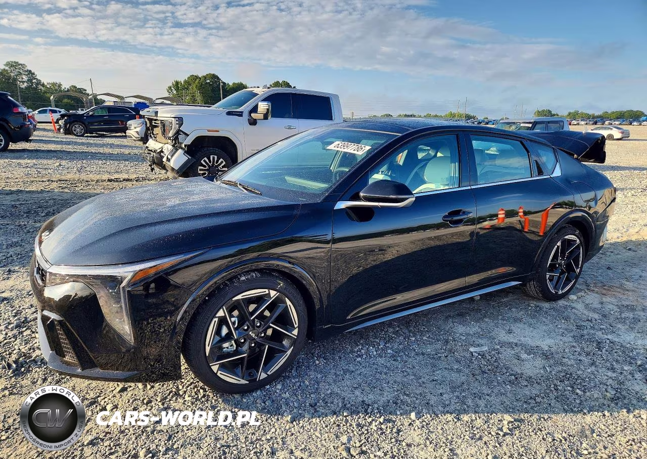 2026 Kia K4 Gt Line VIN:3KPFW4DE1TE353333 - 1