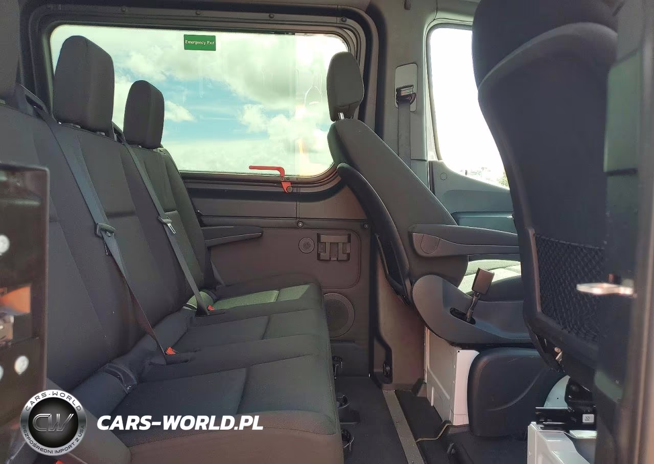 2025 Mercedes-Benz Sprinter 2500 VIN:W1Z4KFHY9SP819535 - 11