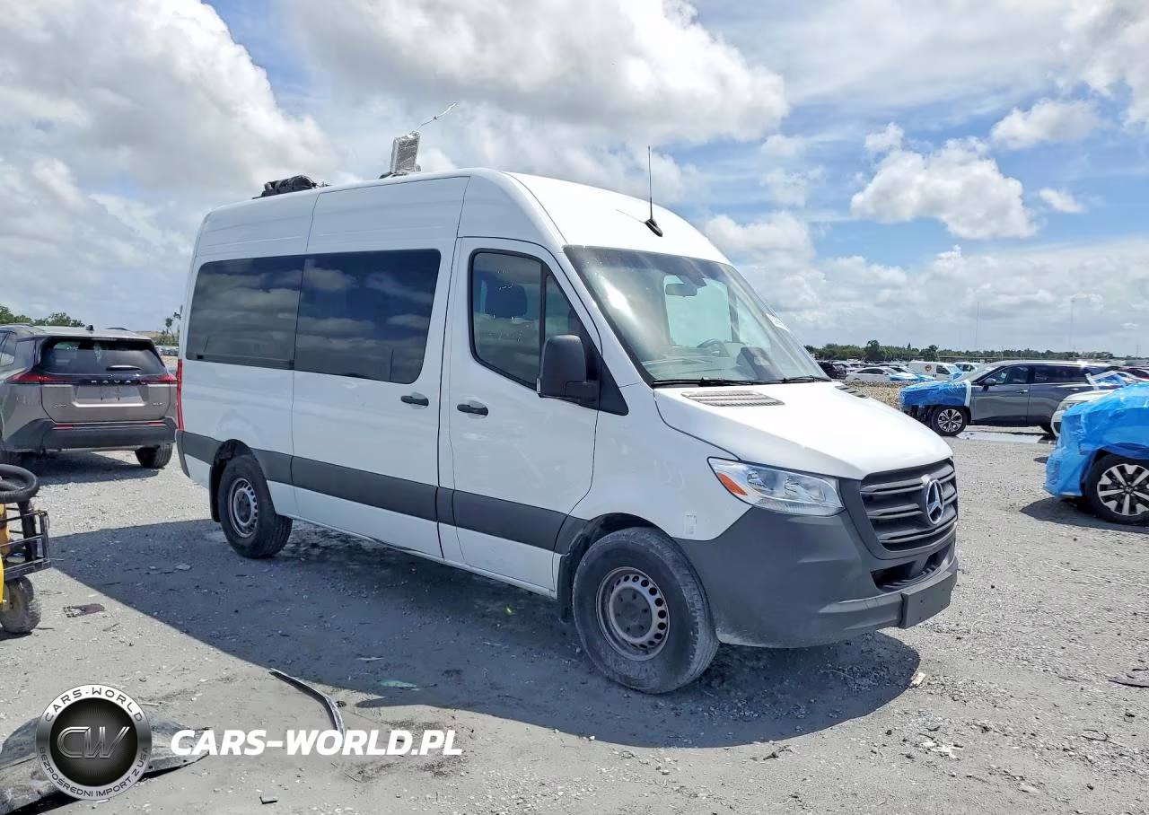 2025 Mercedes-Benz Sprinter 2500 VIN:W1Z4KFHY9SP819535 - 4