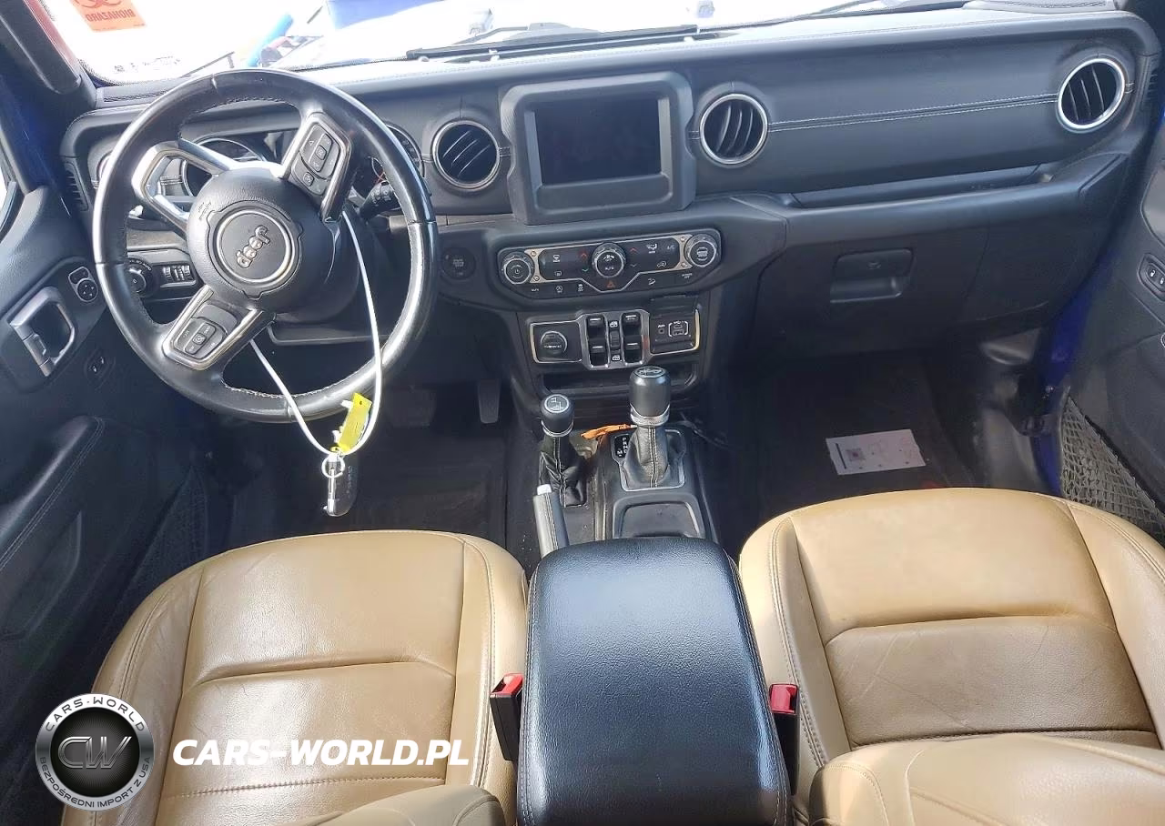 2018 Jeep Wrangler Unlimited Sahara VIN:1C4HJXEG9JW296990 - 8