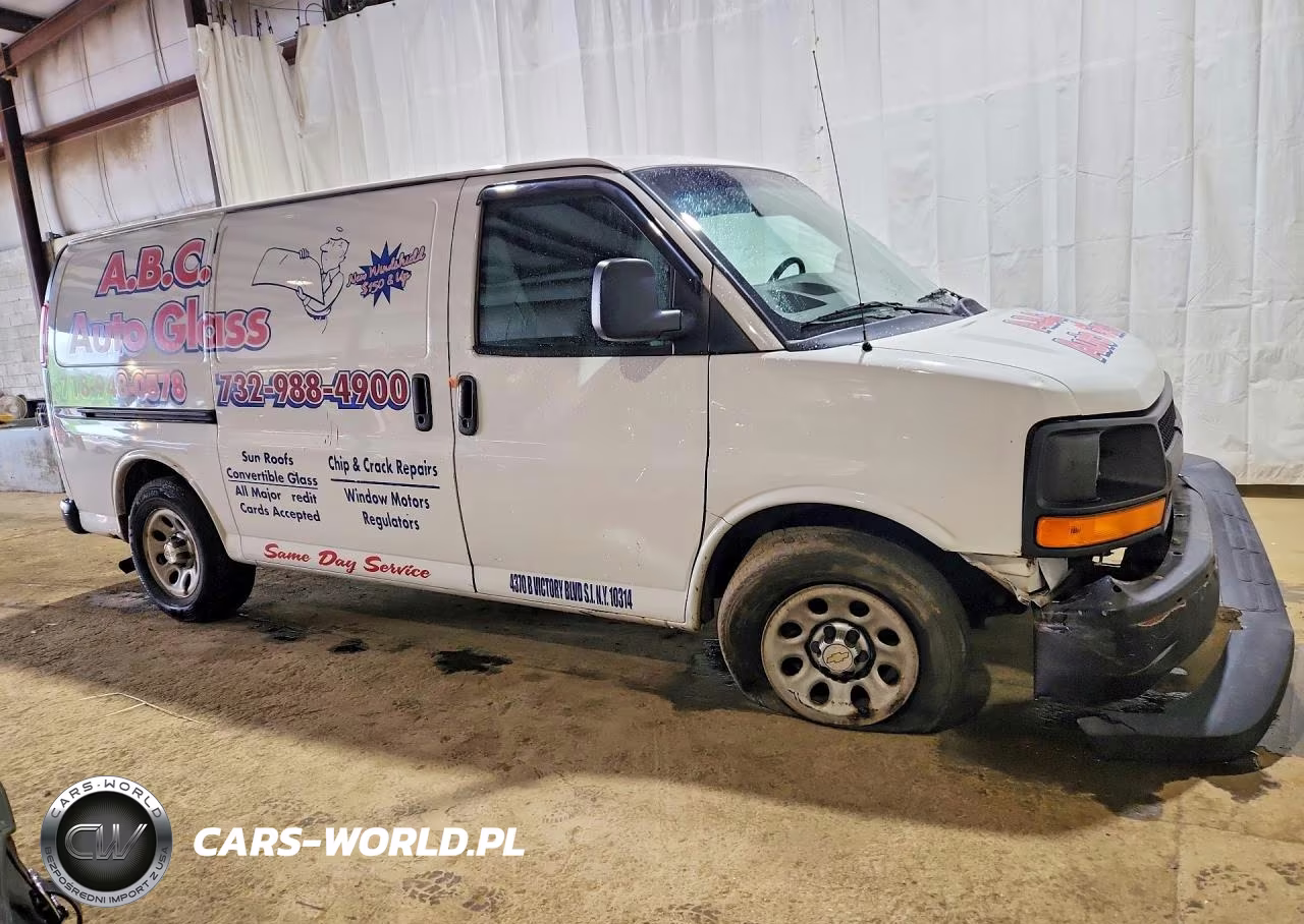 2014 Chevrolet Express 1500 Cargo Delivery Van VIN:1GCSGAFX0E1130876 - 4