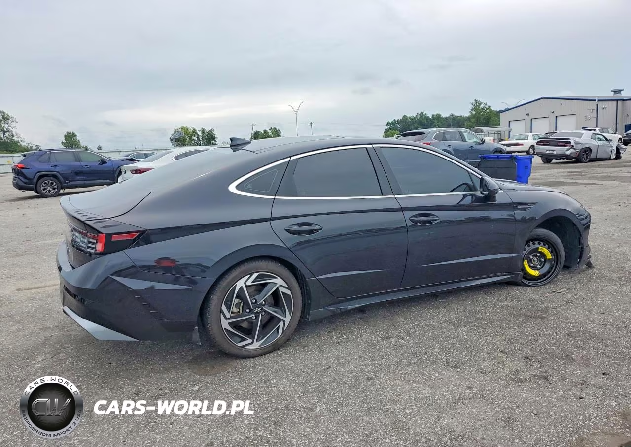 2024 Hyundai Sonata Sel VIN:KMHL14JA5RA388662 - 3